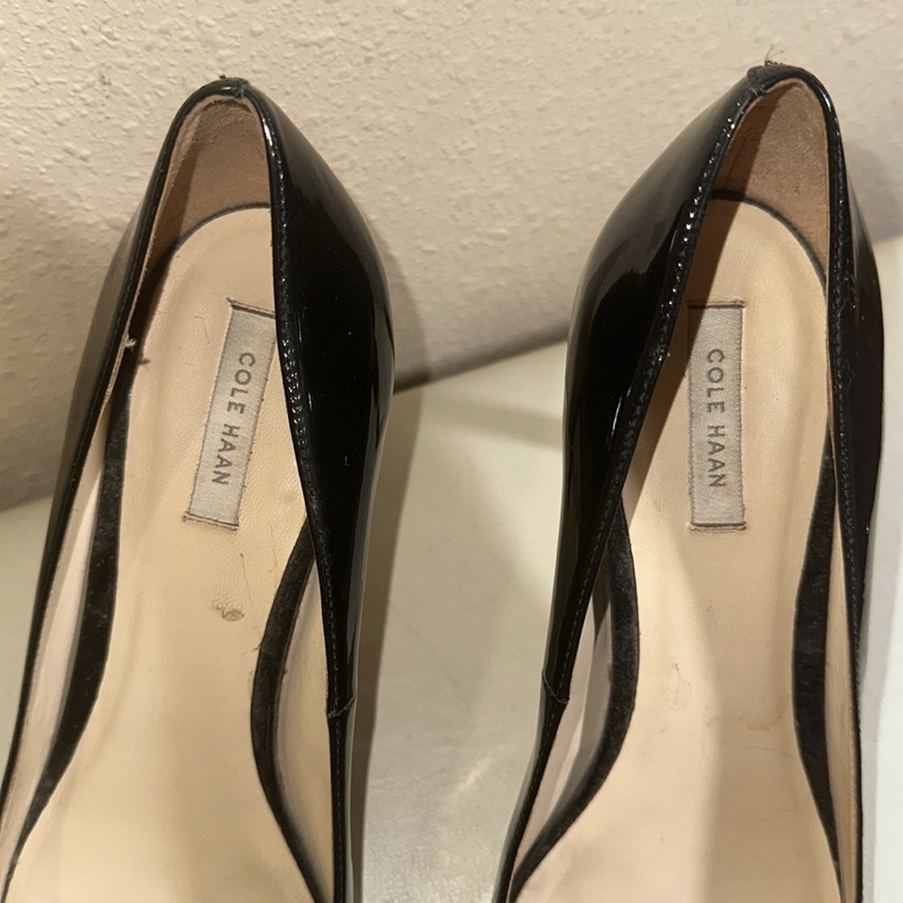 Cole Haan pump size 8B - Picture 3 of 10